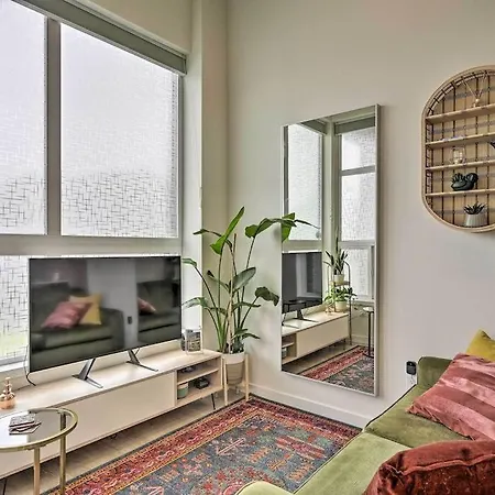 Stylish Ballard Studio 15 Mins From Space Needle